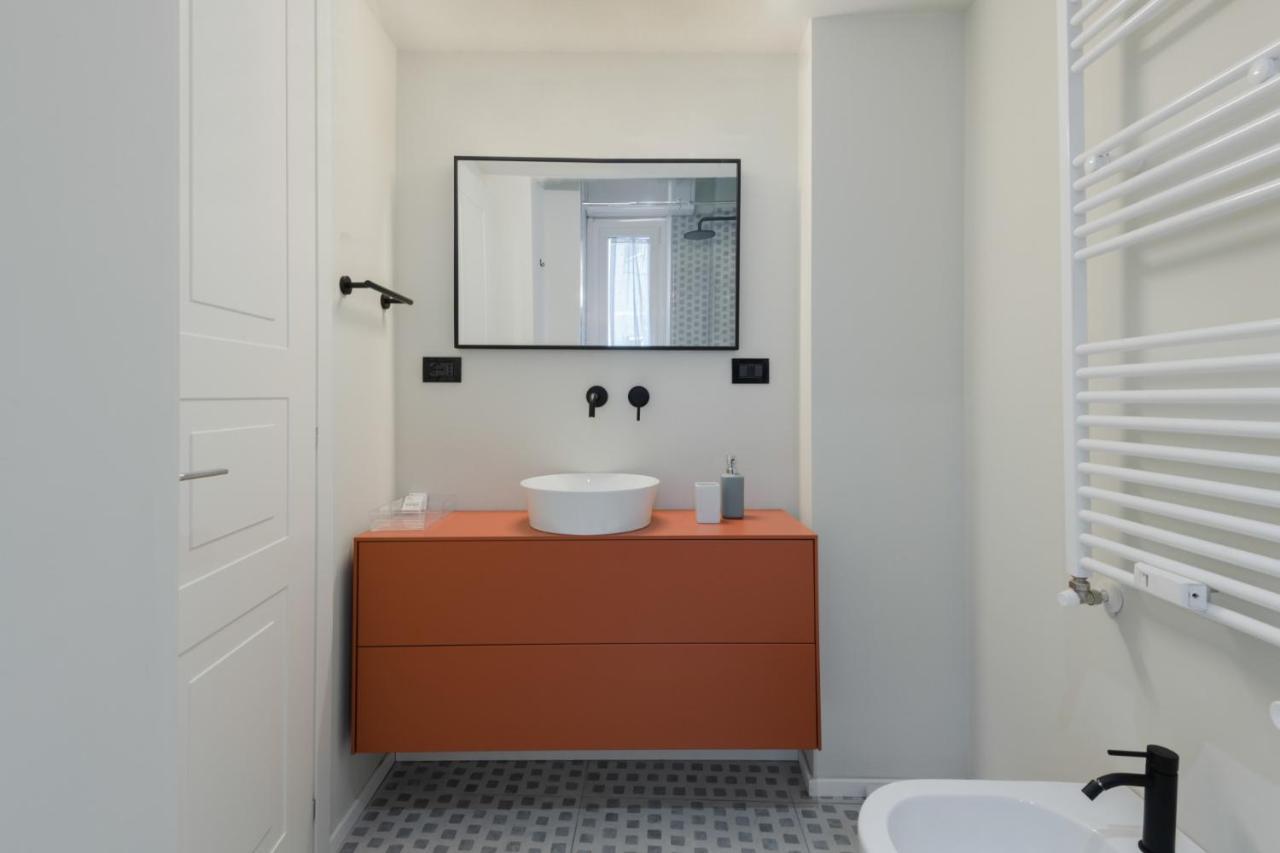 Easylife - Accogliente Trilocale A Porta Romana Relax E Stile Moderno Nel Cuore Di Milano Luaran gambar