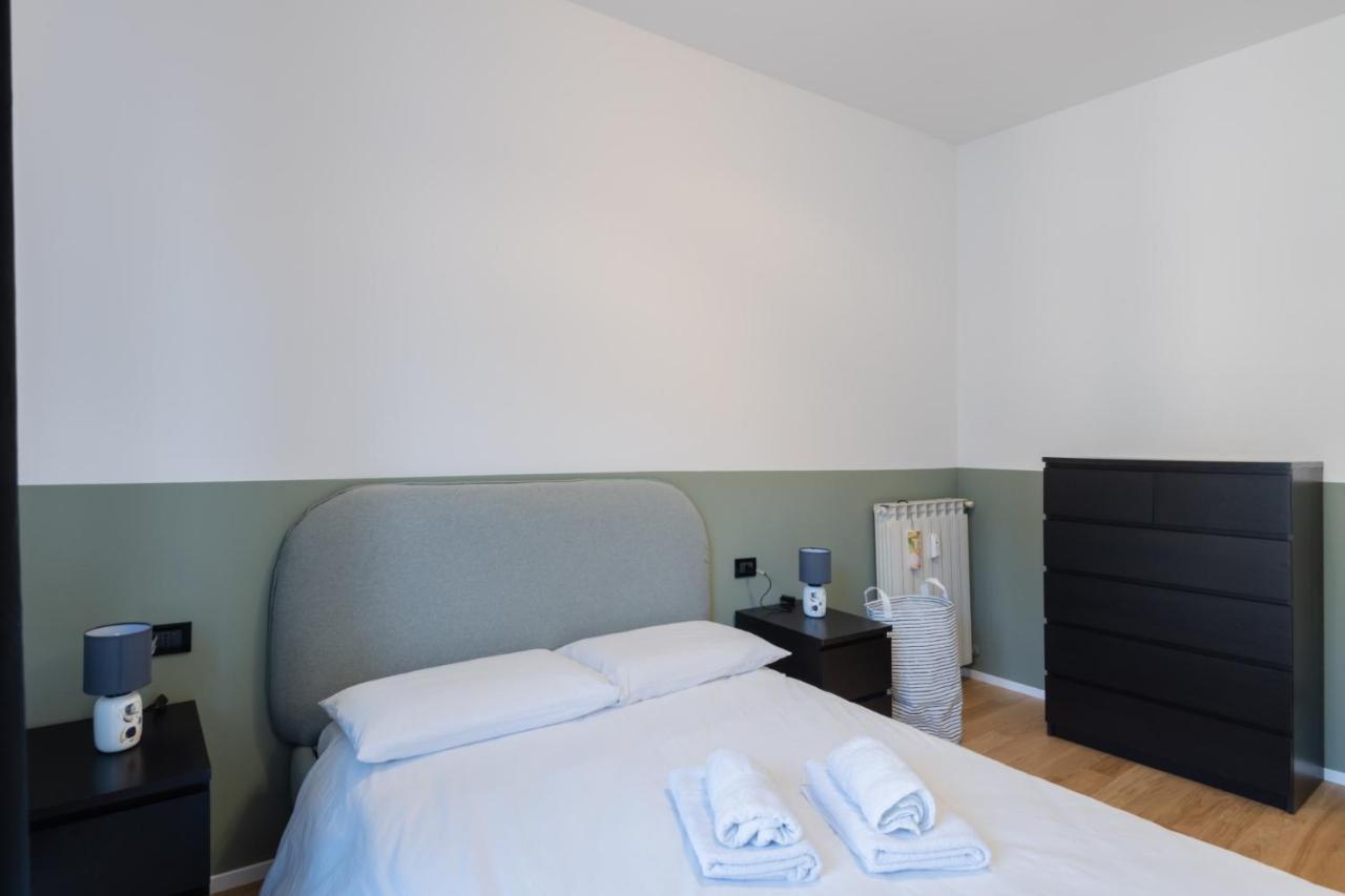 Easylife - Accogliente Trilocale A Porta Romana Relax E Stile Moderno Nel Cuore Di Milano Luaran gambar
